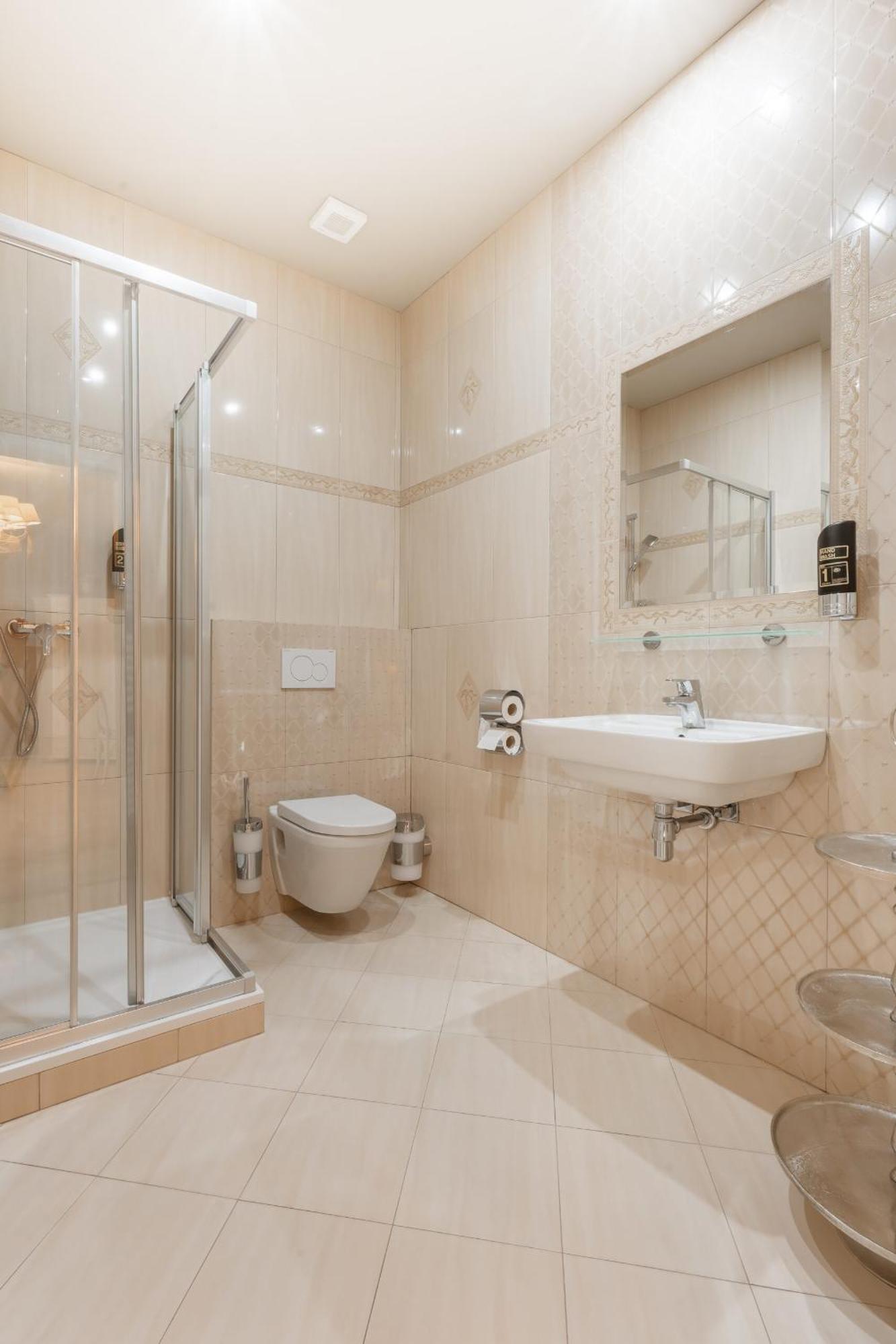 Hotel Plumlov Mostkovice Экстерьер фото