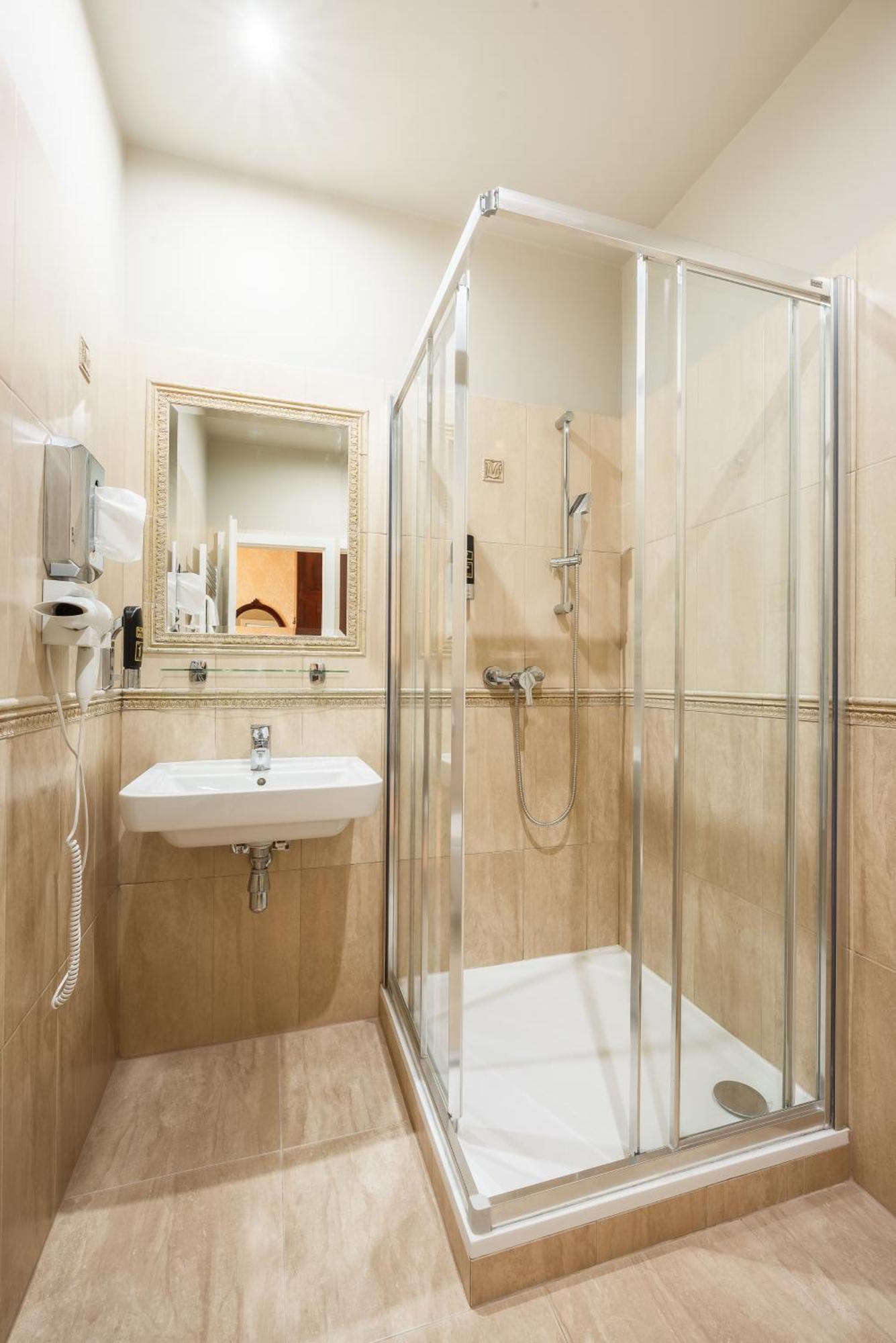 Hotel Plumlov Mostkovice Экстерьер фото