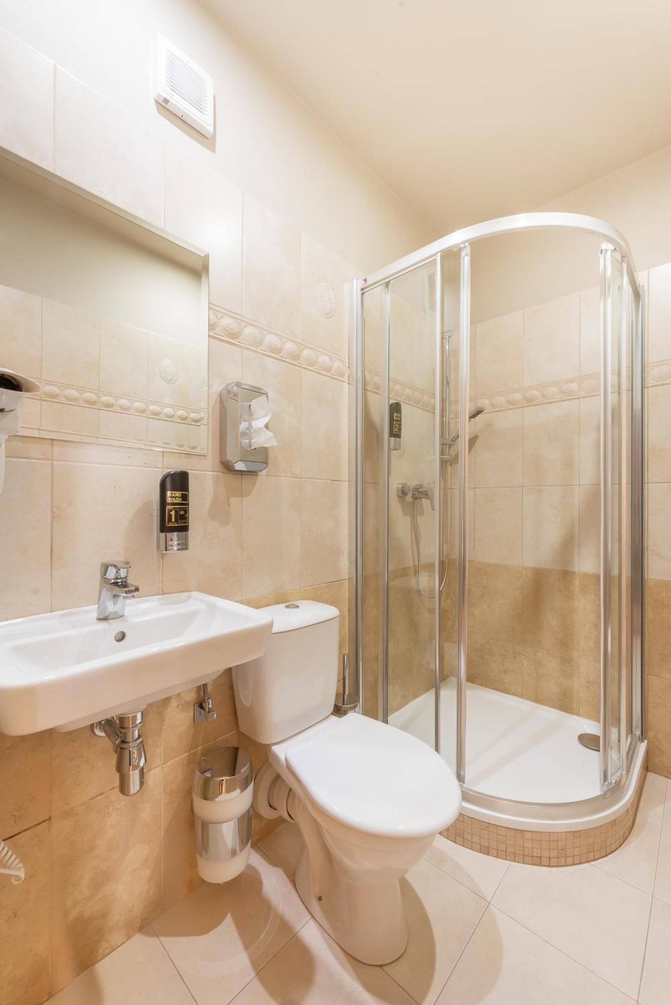 Hotel Plumlov Mostkovice Экстерьер фото